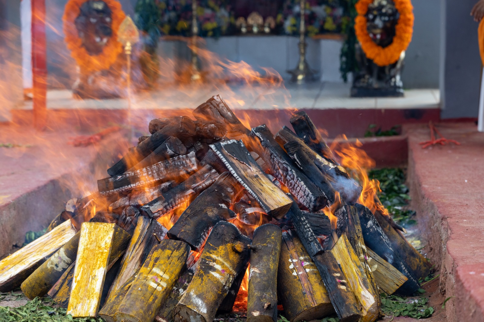 Theemithi fire walking